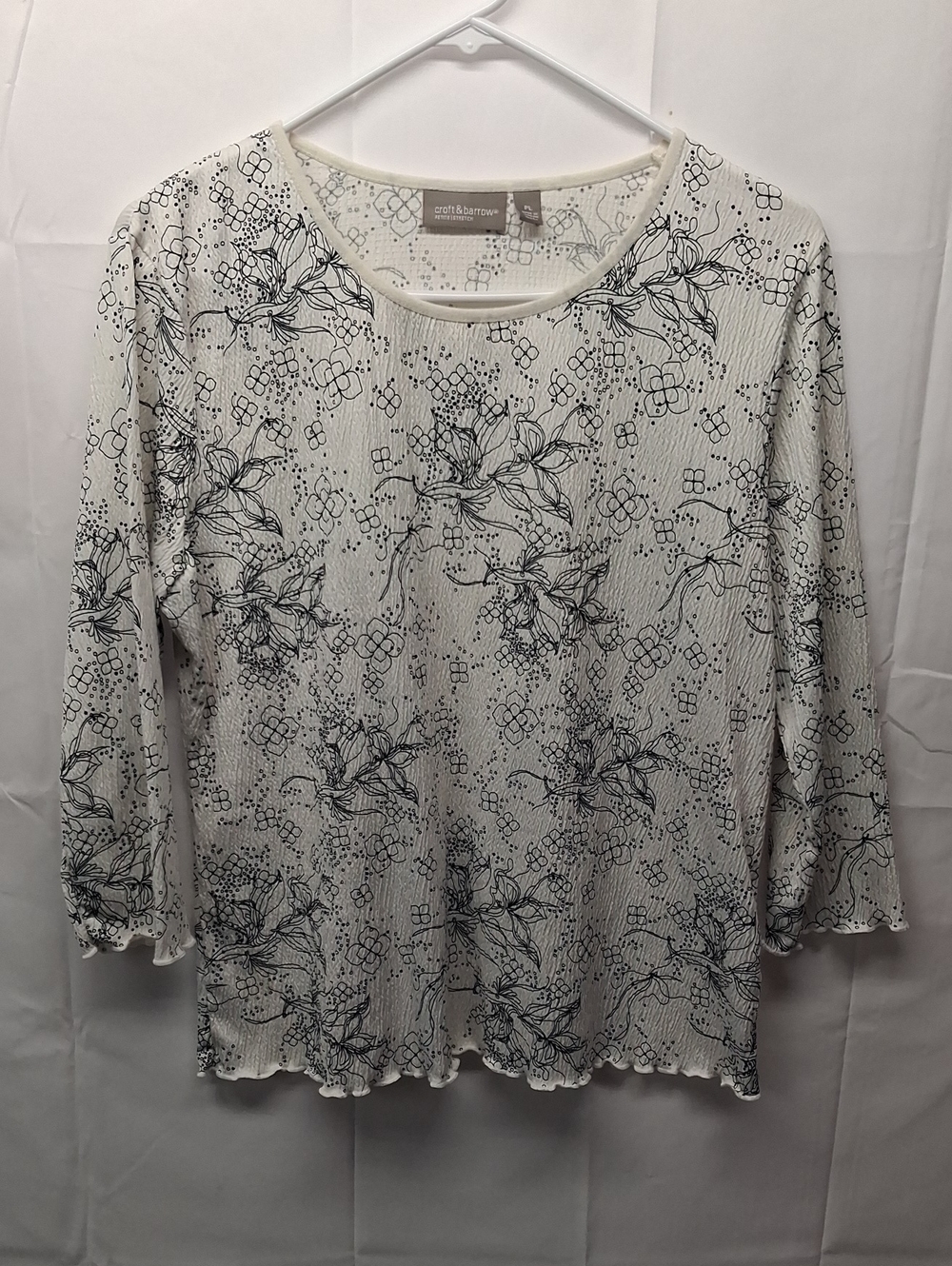 croft & barrow White Black Floral Long Sleeve Tee